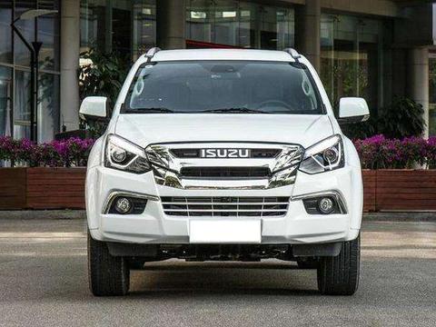 霸气不输陆巡, 3.0T配四驱叫板丰田普拉多, 18万起哈弗H9难受了!