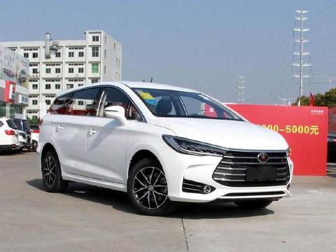 颜值比本田奥德赛帅，配置比宝骏730强，仅售8万月销过万