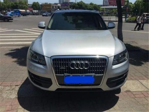 40万奥迪Q5乱停车，结果被扎成“刺猬”，车主取车时欲哭无泪！