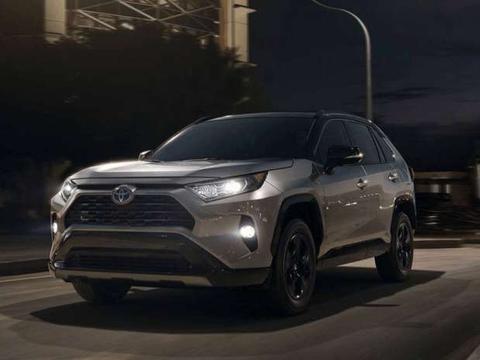 丰田趁热打铁，推全新RAV4荣放，这次本田CR-V无力回天了