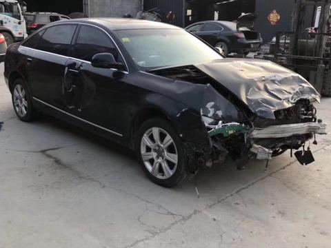 丈母娘嘲笑我花5千买的奥迪A6, 两个月后又在娘家人面前夸奖我