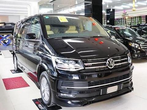 大众顶级MPV，9格天窗，自带1.5米宽双人床，比埃尔法还享受