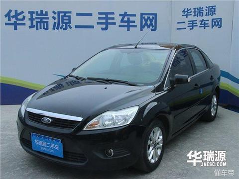 2011款福特福克斯三厢经典估值