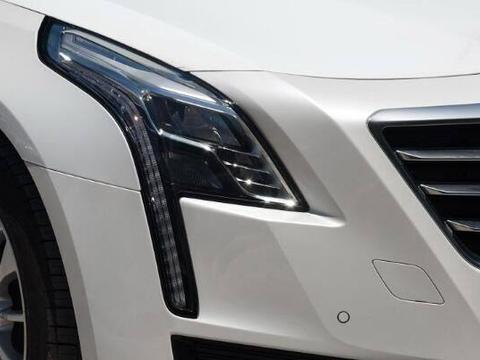 不输宝马7，现价只要30万，网友：凯迪拉克这次可算是良心了