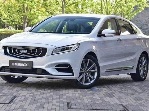 国产“沃尔沃”全新车型，内饰科技感不输奥迪，油耗仅需1.5L