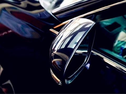 纯进口豪车24万起，油耗4L没底线，发动机比本田更厉害