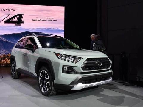 全球城市SUV销冠王换代，外观比霸道硬派，仅售18万