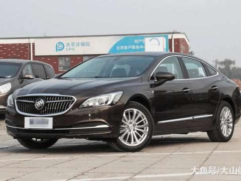 这美系豪华中大型轿车, 配2.0T还有9AT加持, 卖25万放弃全新迈腾