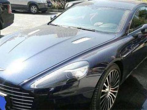 贵州一男子3年前买的400万超跑，一直被当成蒙迪欧，车主：习惯了