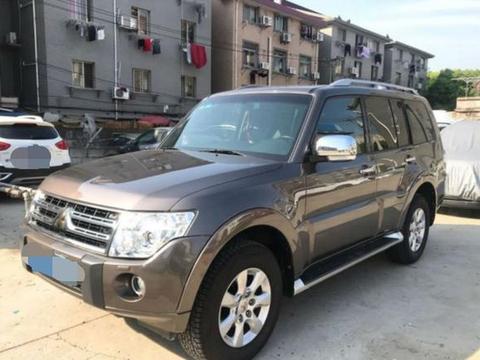 落地价49万，现在只需26万，空间大动力足，翻山越岭的大壮汉