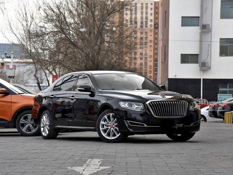 红旗彻底发飙了！18款比迈腾还便宜，外观让奥迪羡慕，不足26万！