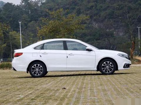 月薪3000也能买，搭三菱发动机＋全景影像，顶配10万不到！