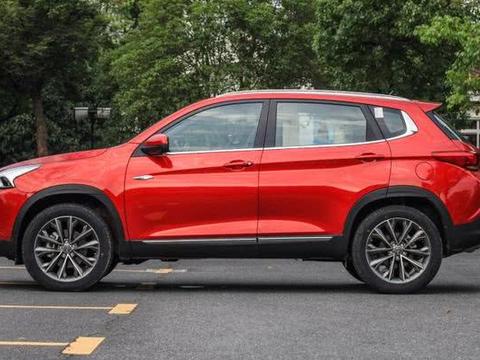 这车品质媲美缤智，油耗6.3L＋全景天窗，销量却不及H6零头