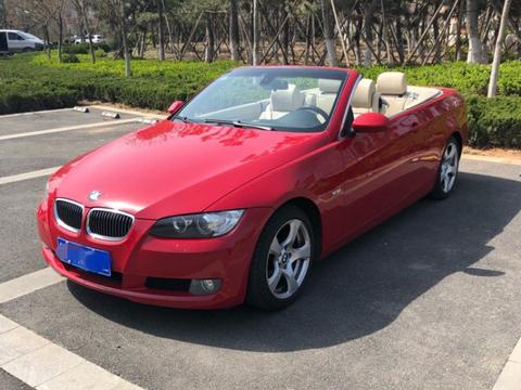 为了泡妞,8万入手一辆宝马325i,车主:下雨天不敢开出来!