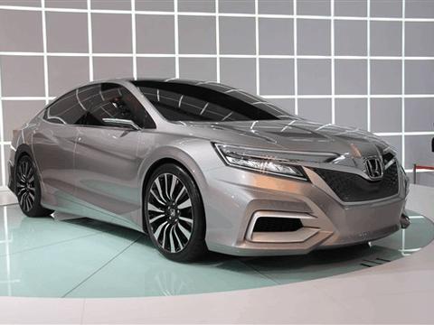 日系车的表率，10万起空间媲美迈腾，发动机号称开不坏