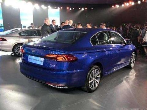 朗逸plus买早了，大众又一神车亮相，MQB平台打造，比速腾便宜