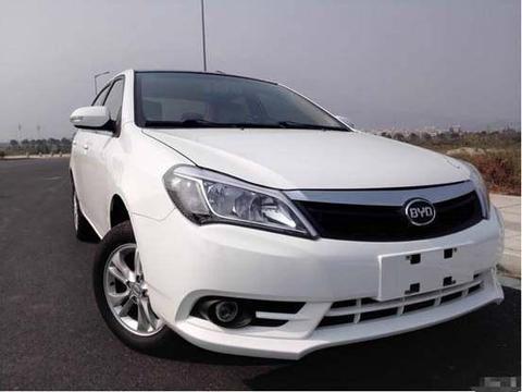 年轻人的第一辆车！上市就降5千，仅4万配1.5L，买宝骏310后悔了