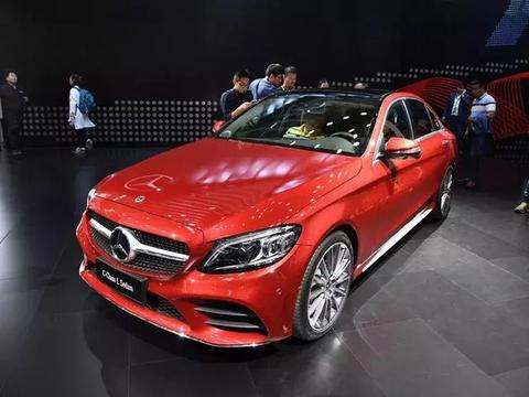 集科技豪华于一身奔驰C，即将换代升级，9月份上