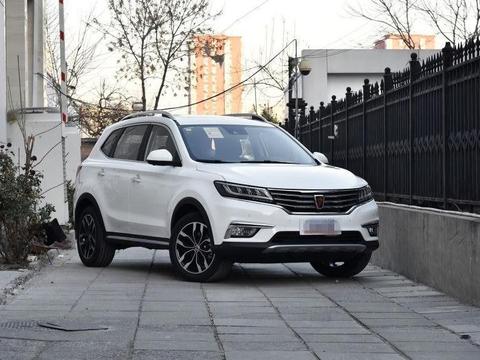 12万落地就能买的三款国产SUV，口碑不错，第二款最适合家用！