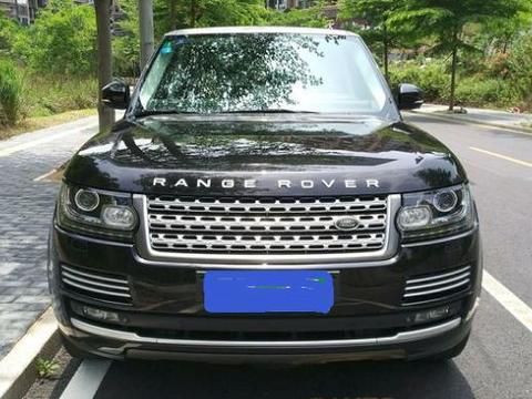 148万买的路虎揽胜车主却嫌弃“空间小”，朋友见状后忍不住笑了