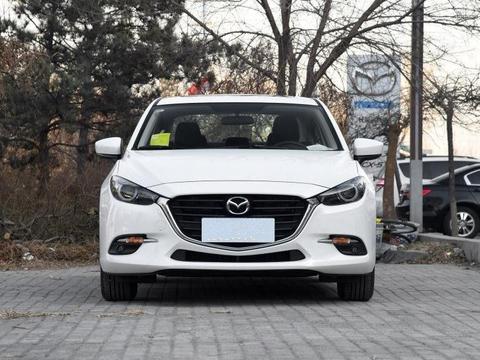 名爵6和马自达昂克赛拉，二者该怎么选？12万落地，买谁更值呢？