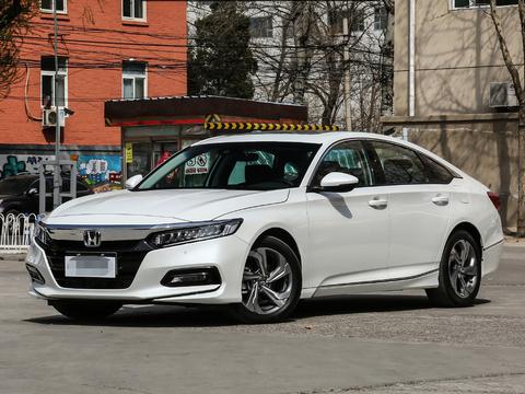 全新凯美瑞和十代雅阁怎么选？