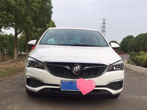 别克发威了，这车比速腾还漂亮，降3万仅12万，1.6L+6AT油耗4毛