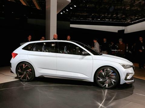 “小钢炮“最新资讯都在这了，就等你来