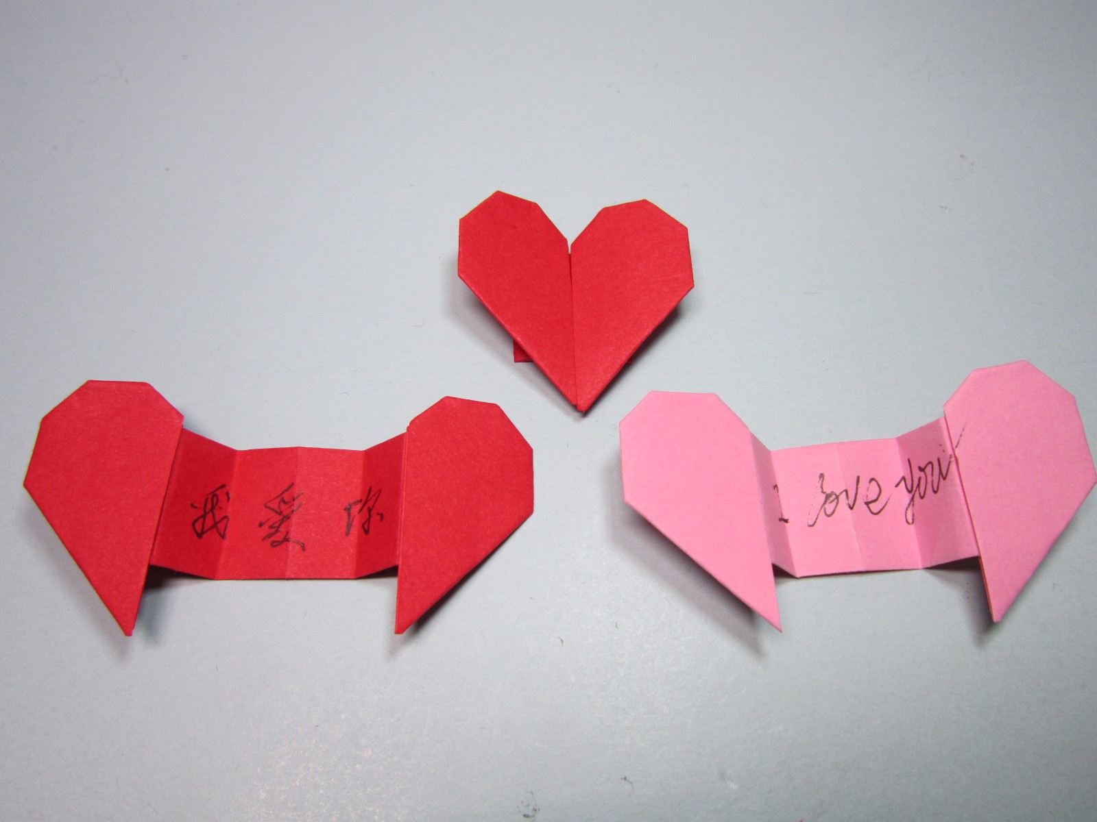 儿童手工折纸心形,简单的治愈系爱心折纸,diy手工制作
