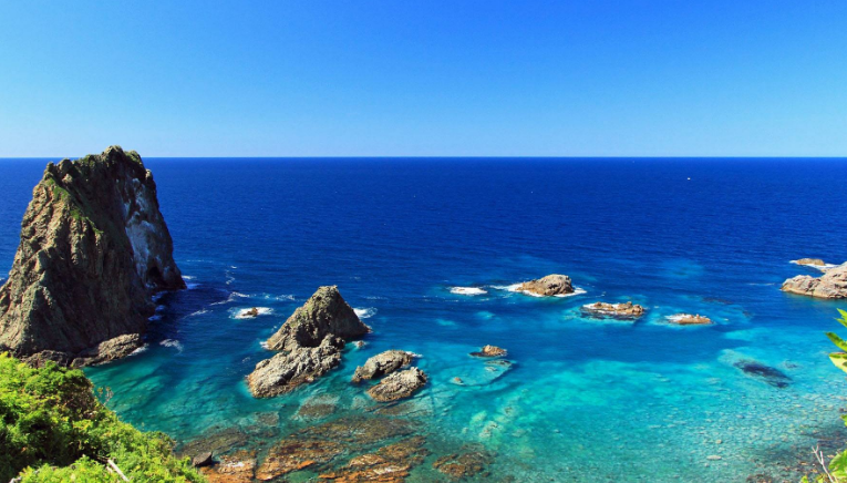 脑筋急转弯:上面是毛,下面是毛,晚上毛挨毛!你