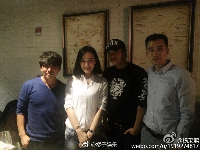 王宝强女友正面照