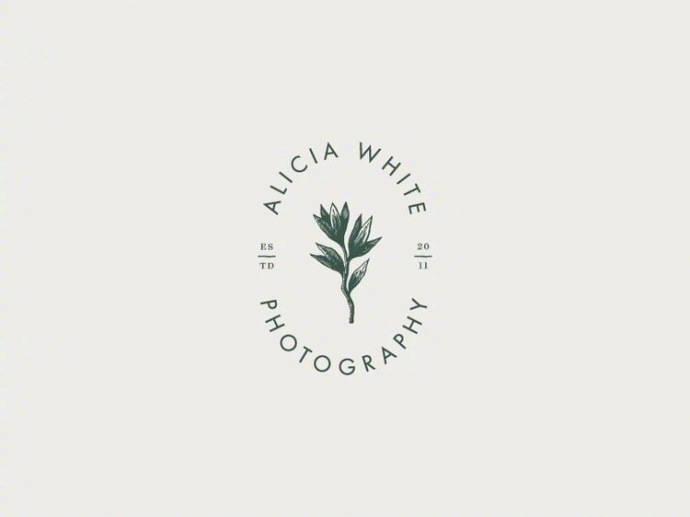 植物和花卉的简约花店logo设计