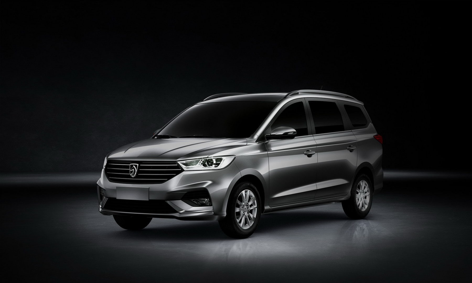 宝骏又一“神车”来袭,6座很实用,售5万,这下五菱宏光危险了