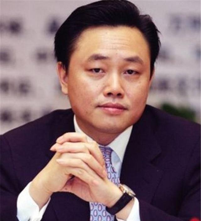 他曾和马云,王健林并肩, 一样是首富, 如今王者归来