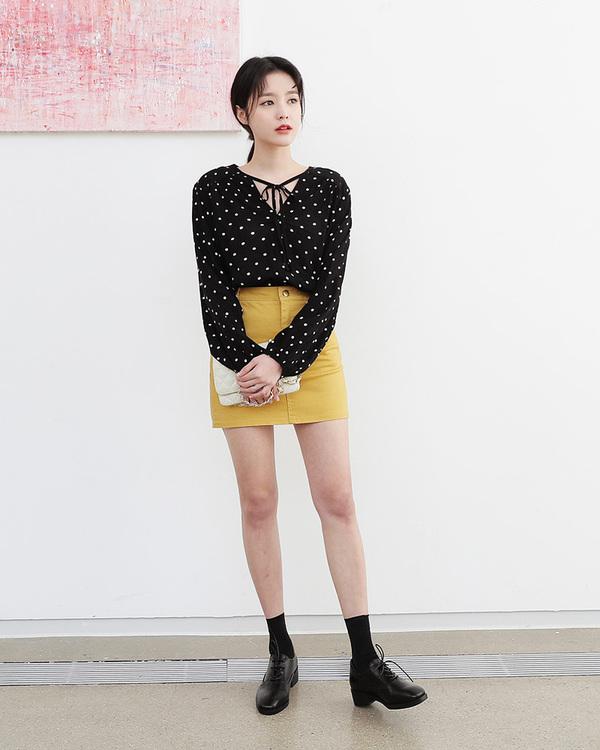 大胸女生怎么穿搭 时尚达人教大胸mm穿衣搭配技巧