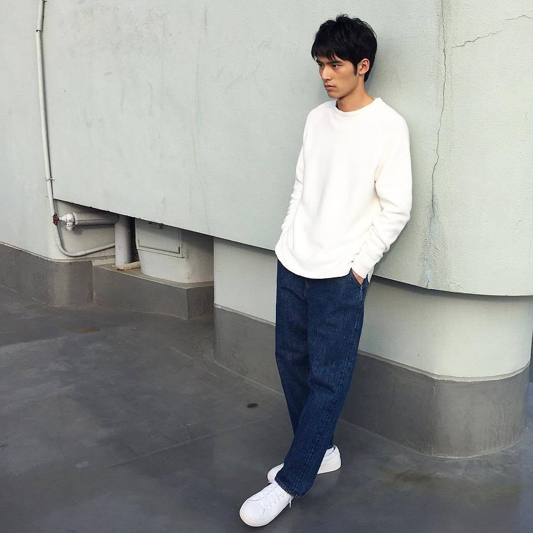 1999 年出生的冈田健史是一位年轻的日本演员。今年