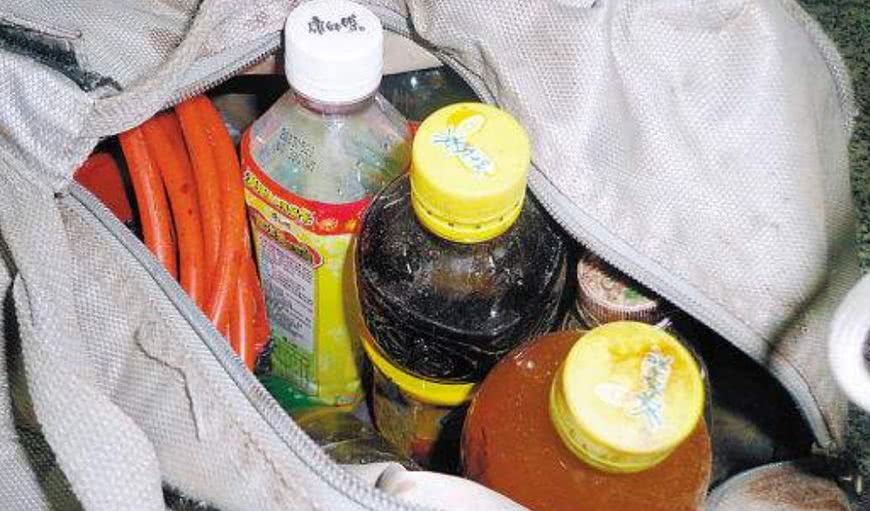 为什么所有的液体饮料都不让进机场安检口,但