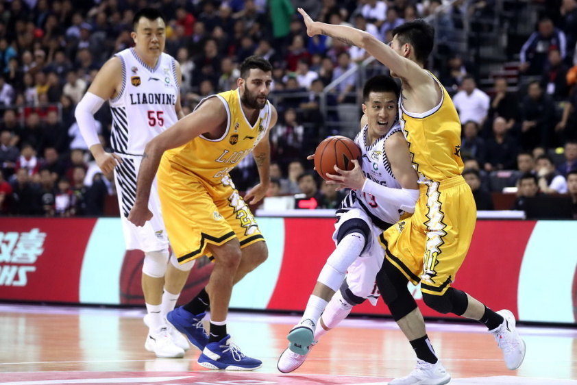 恭喜辽宁队夺得17-18赛季CBA总冠军