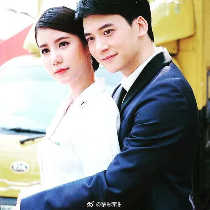 泰剧《等你爱我》中的戏精女主的扮演者——泰星Esther个人资料简介