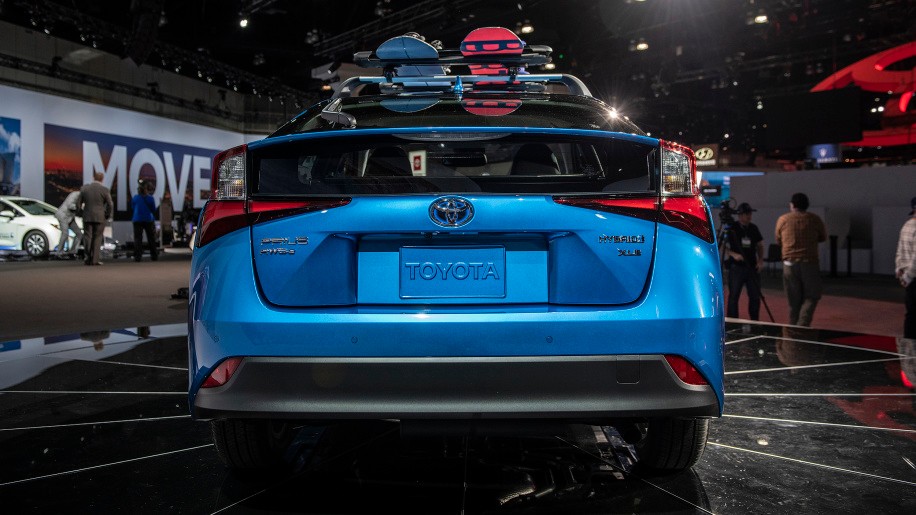 2019款 丰田 普锐斯 awd-e-新浪汽车图片