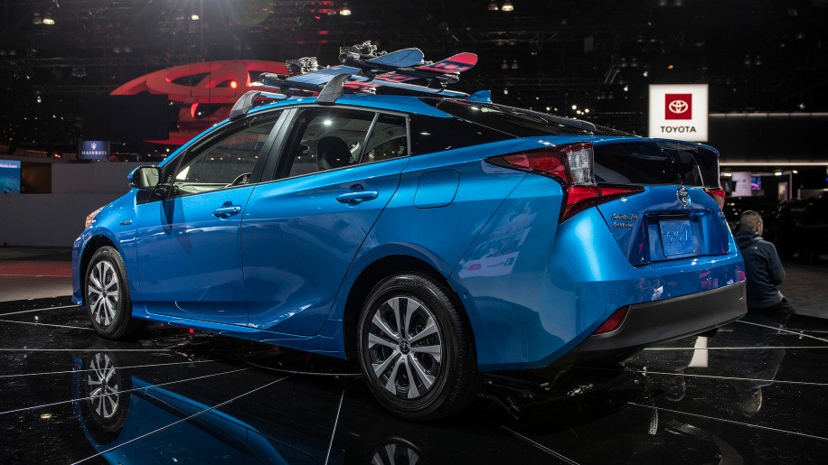 2019款 丰田 普锐斯 awd-e-新浪汽车图片