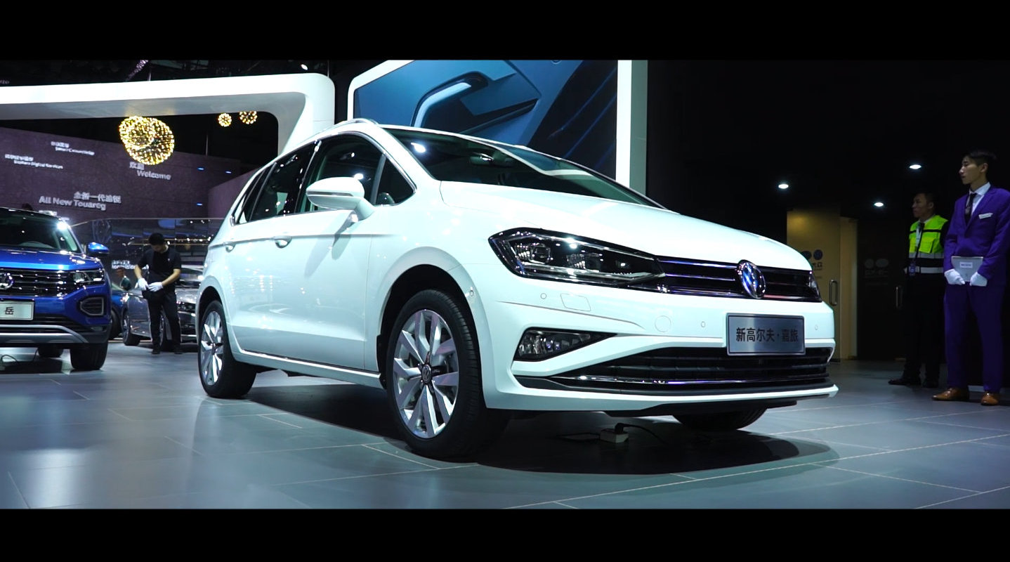 针对细节进一步优化 广州车展静态体验大众高尔夫嘉旅