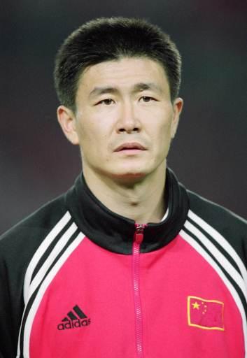 国足历史上最强的四位前锋,武磊无缘,郜林上榜