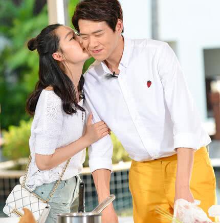 李沁终于公布恋情了!都这样高调秀恩爱了,网友