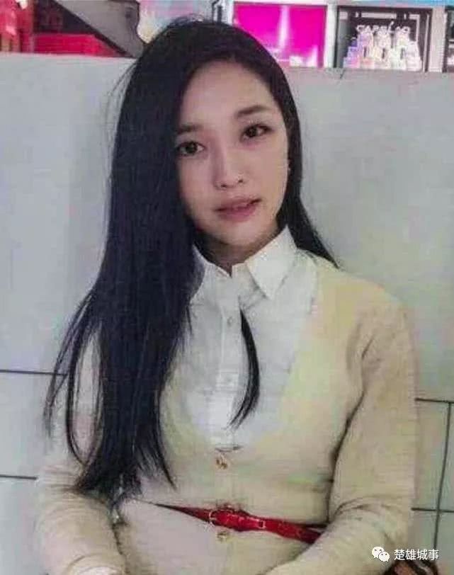 楚雄31岁美女妈妈远嫁他乡遇渣男,后又不幸从七楼坠下