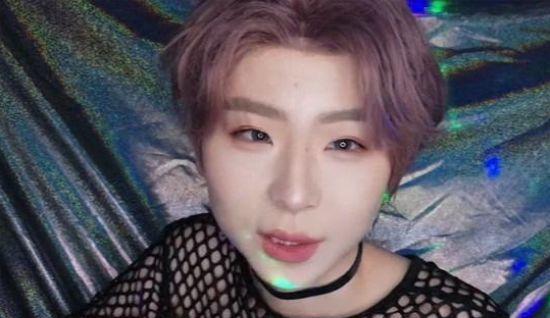 网红仿妆:朱一龙超高还原,蔡徐坤被黑最惨,模仿