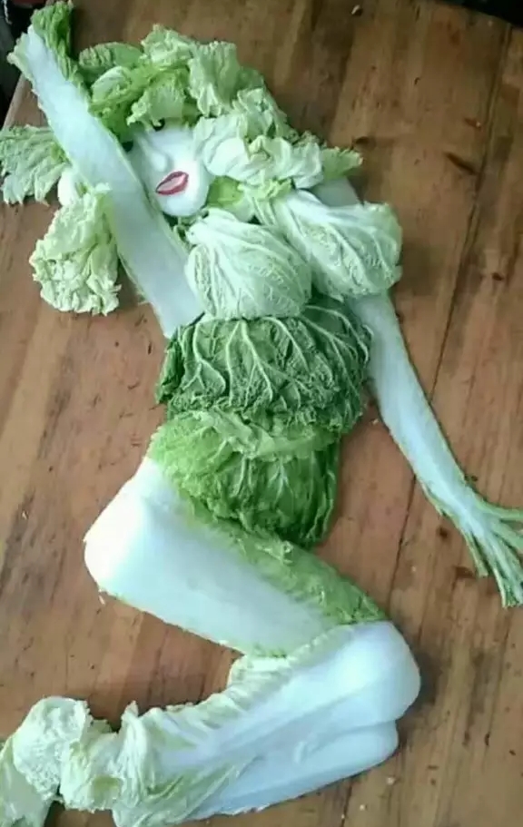 搞笑图片内涵笑话:上课时,老师没收了他的手机老师:小明,你哪来这么