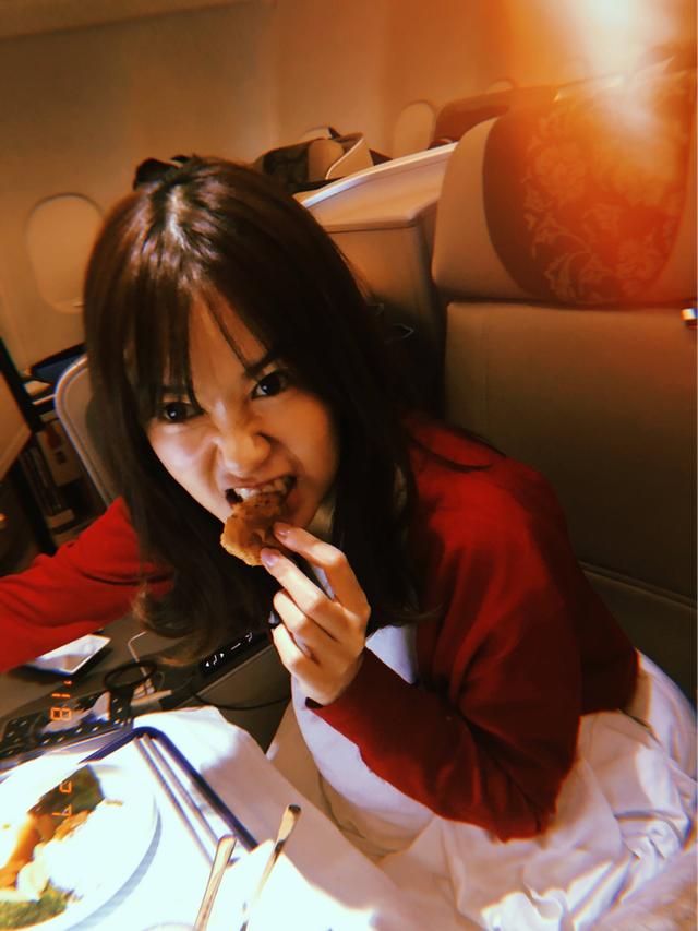 张子萱微博除了事业就是家人,跟了陈赫后生活