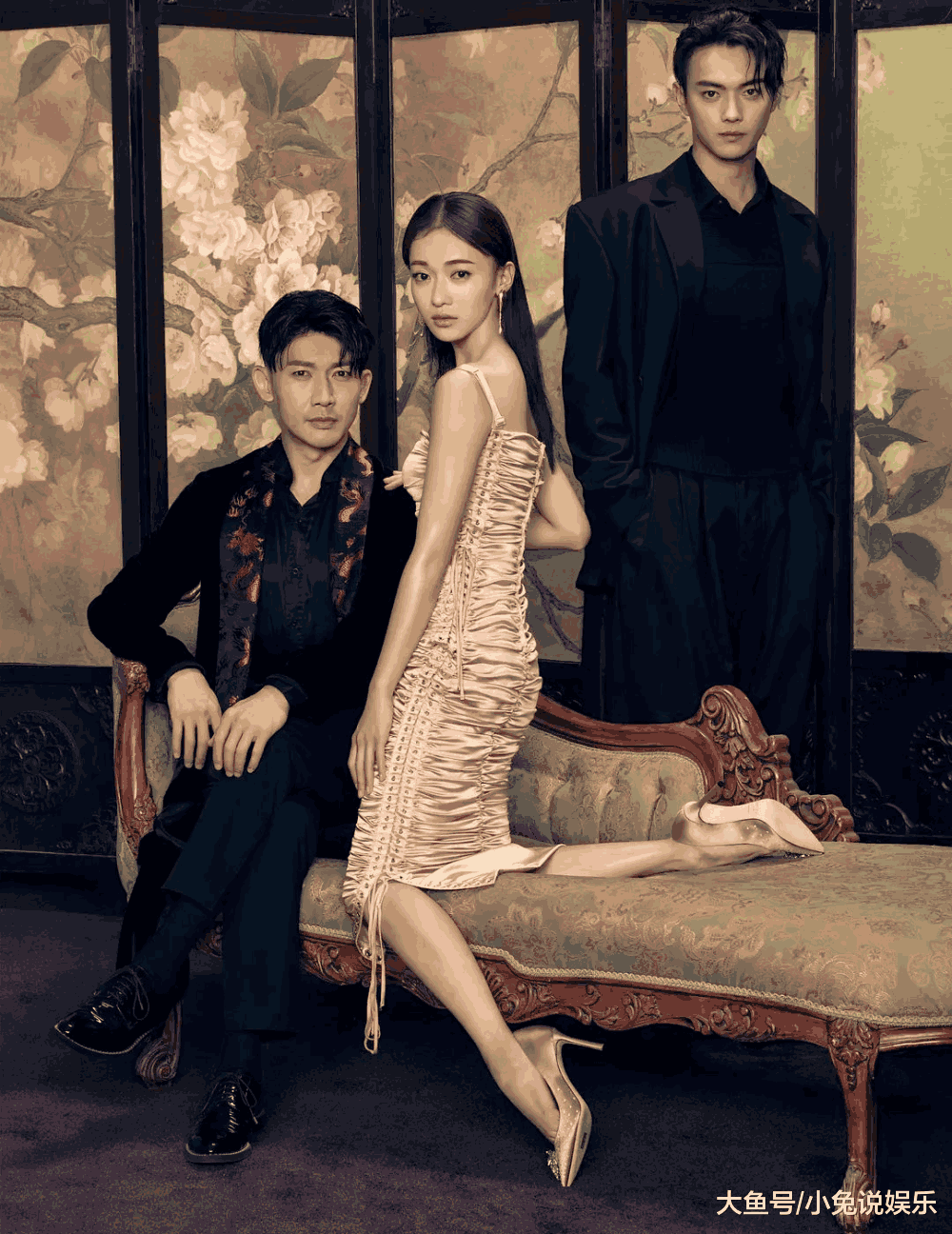 吴谨言许凯聂远拍摄《男人装》, 眼神诱惑朦胧, 你给打几分