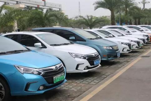 速递!新鲜的“新能源“资讯全在这，看我就够了